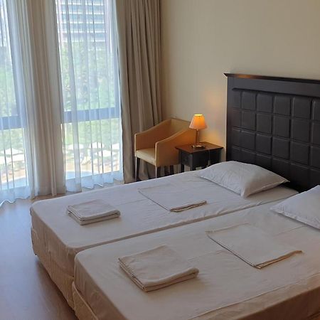 Royal Beach Private Apartments Pantai Sunny Luaran gambar