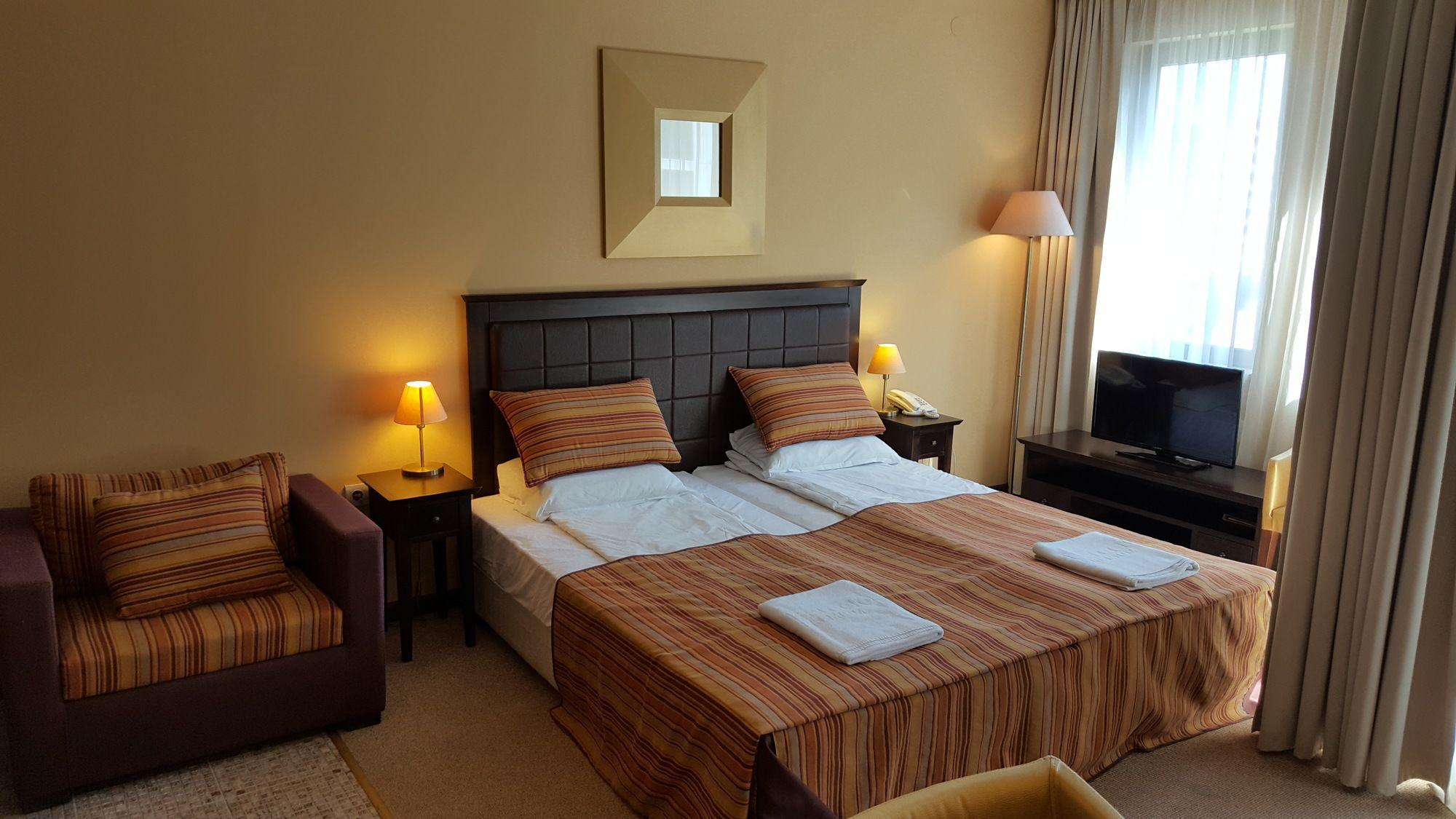 Royal Beach Private Apartments Pantai Sunny Luaran gambar