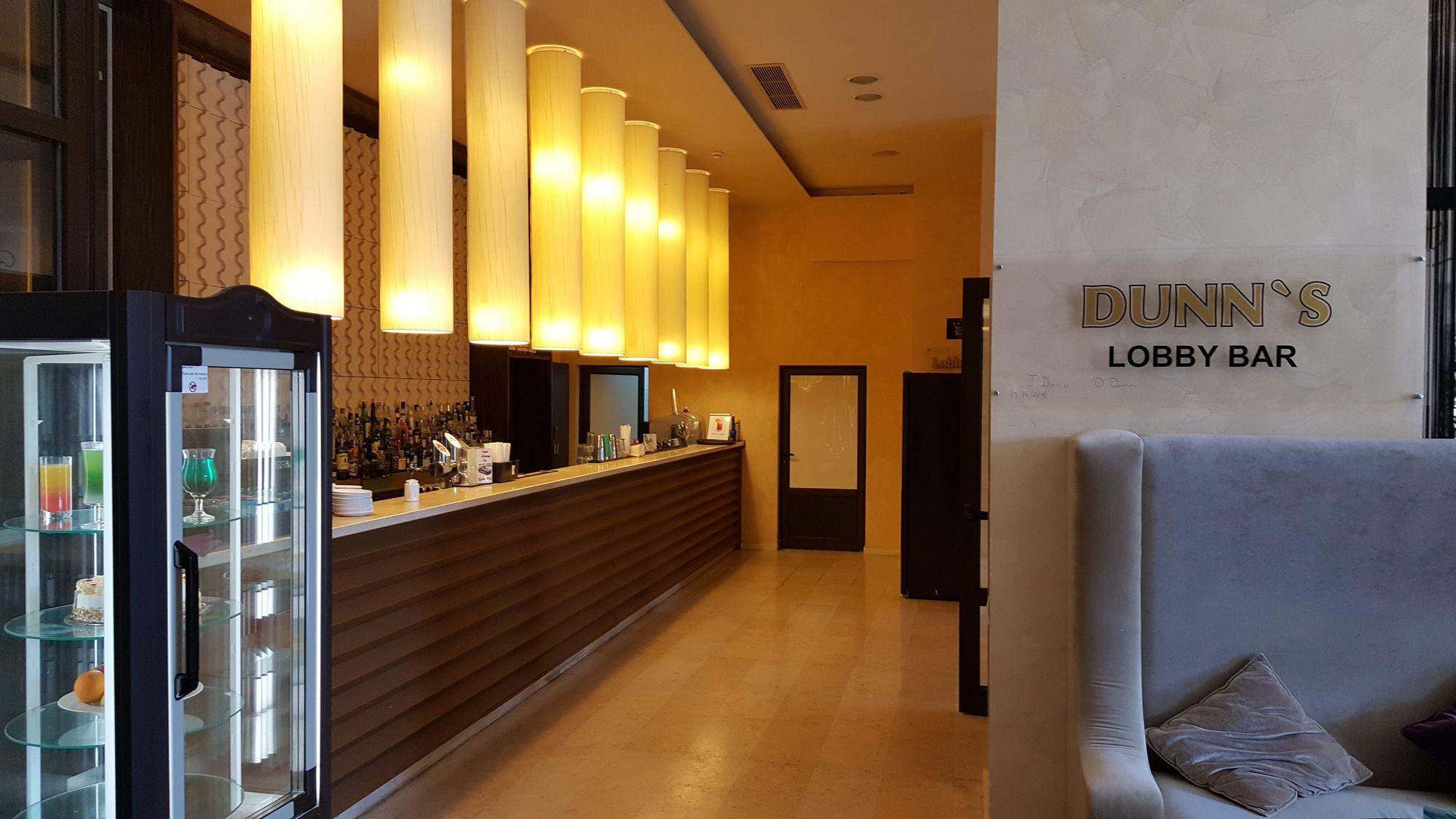 Royal Beach Private Apartments Pantai Sunny Luaran gambar