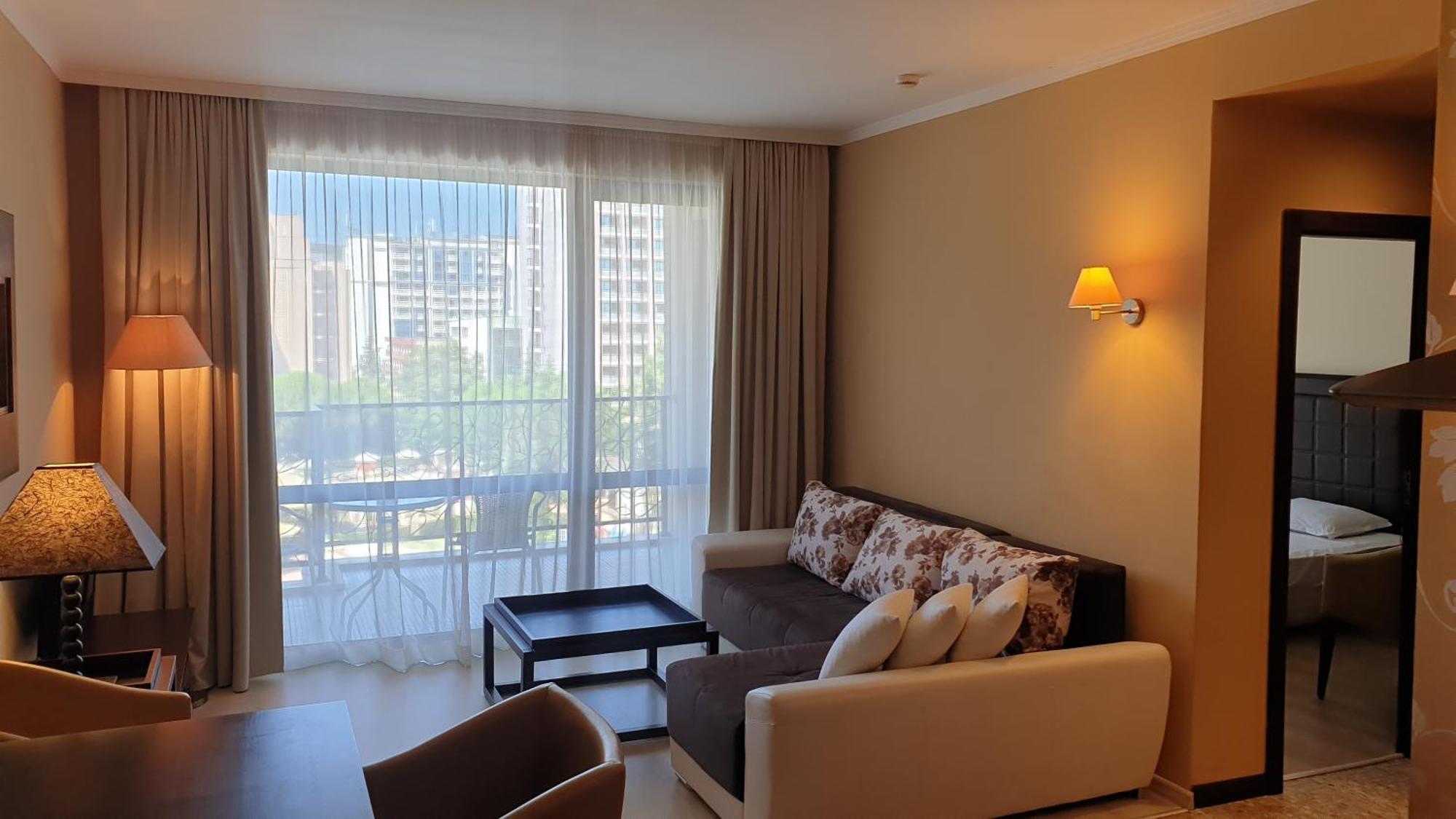 Royal Beach Private Apartments Pantai Sunny Luaran gambar