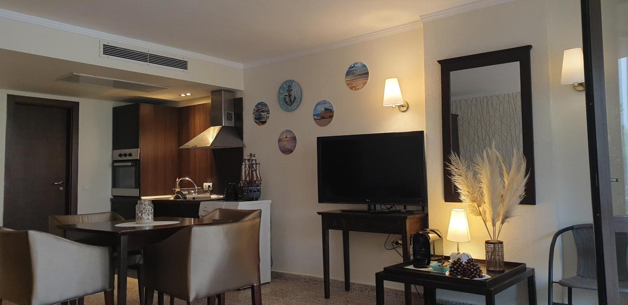 Royal Beach Private Apartments Pantai Sunny Luaran gambar
